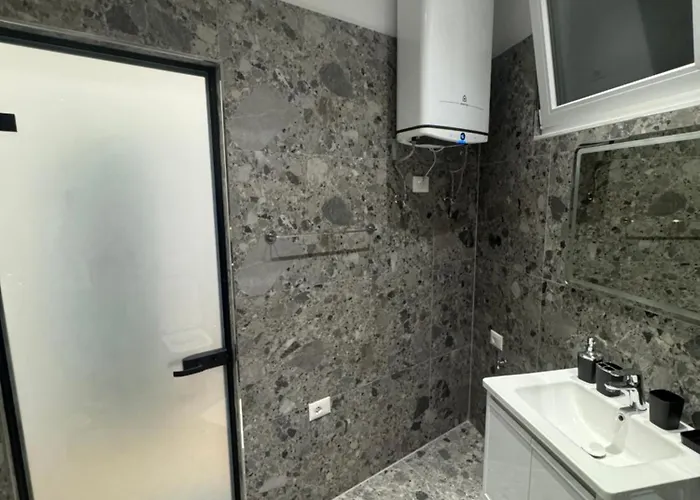 Apartamento Trev's Tirana
